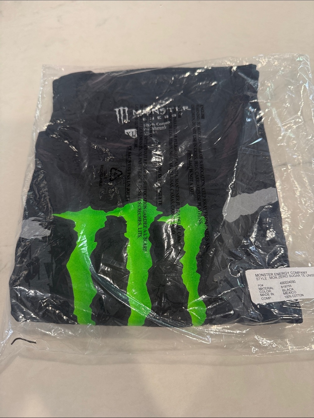 Monster Energy zero sugar Black T-Shirt Size XL
New in bag